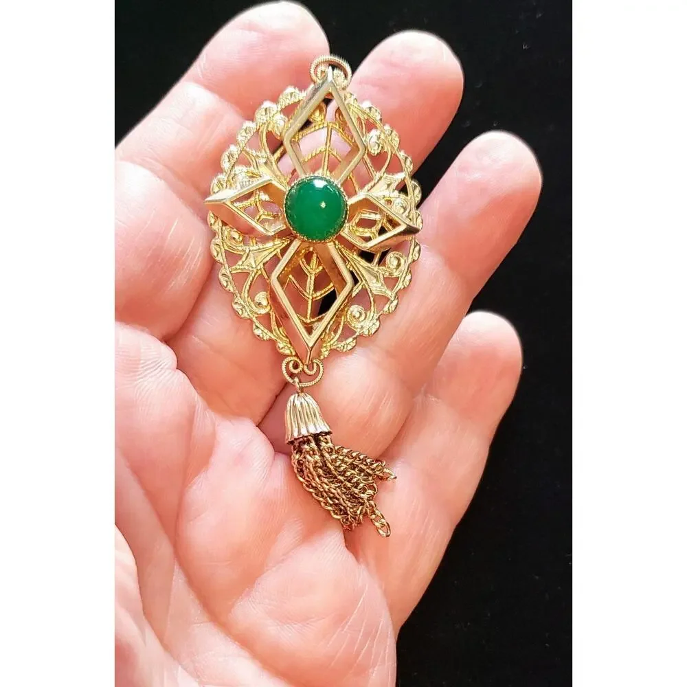 Sarah‎ Coventry Brooch Pin Peking Green Glass 3.5